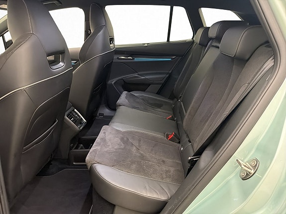 Skoda Enyaq 14 of 30