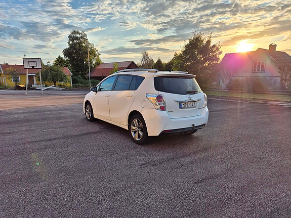 Toyota Verso 6 of 17