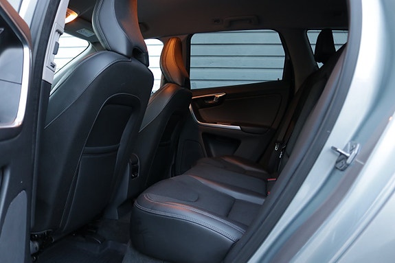 Volvo XC60 20 of 24