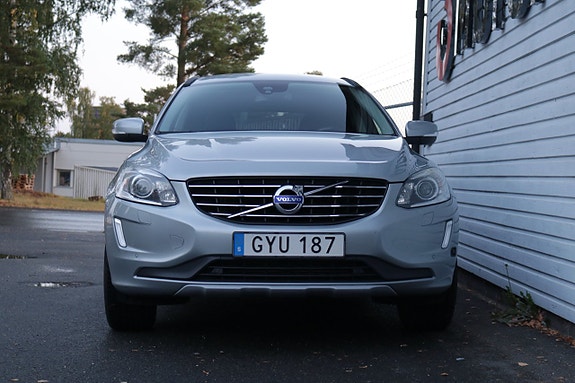 Volvo XC60 23 of 24