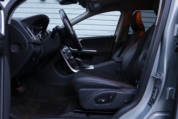 Volvo XC60 7 of 24