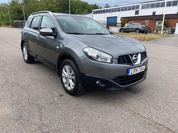 Nissan Qashqai+2 4 of 12
