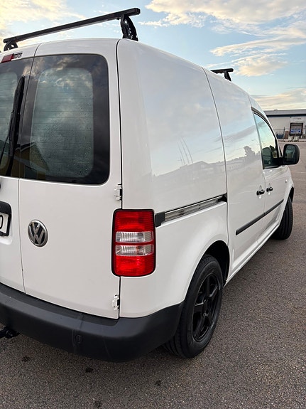 Volkswagen Caddy 5 of 14