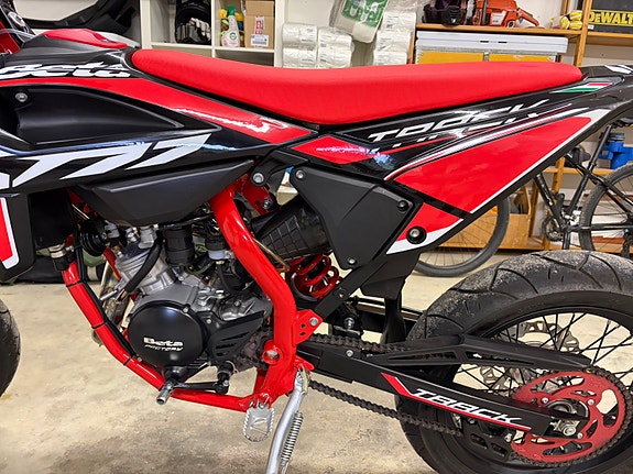 Beta Beta rr 50 track 2025 3 of 4
