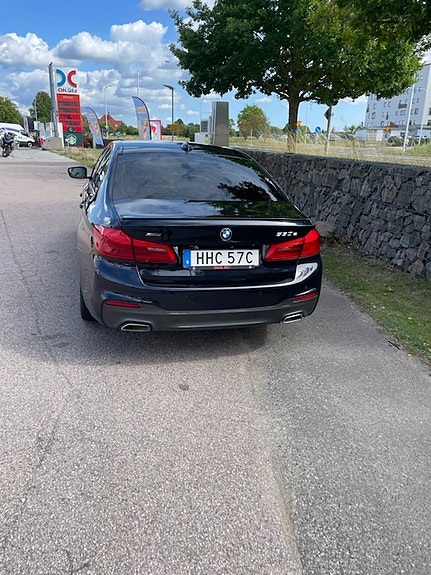 BMW 530e 5 of 5
