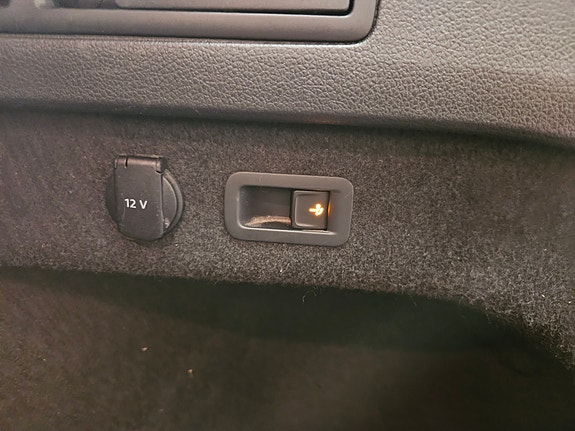 Volkswagen Passat 15 of 19