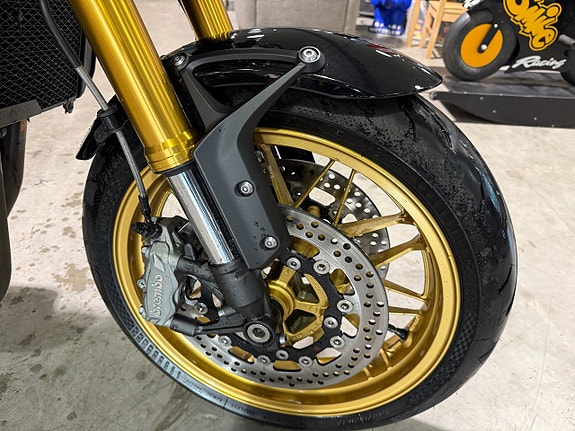 Kawasaki Z900RS SE #Endast 950mil & Akrapovic helsystem# 7 of 14