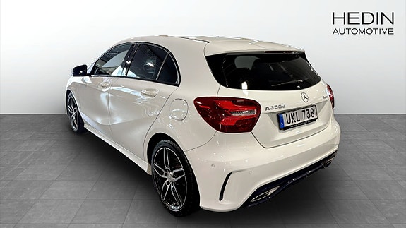 Mercedes-Benz A200 4 of 9