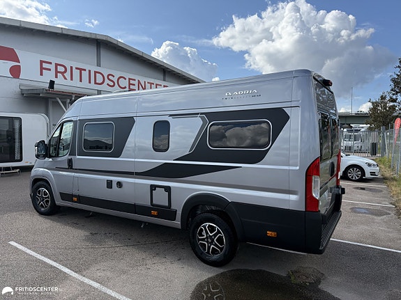 Adria TWIN SELECT 640 SLB - FIAT 6E 2,2 140HP 35H 4 of 5