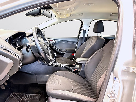 Ford Focus 11 of 13