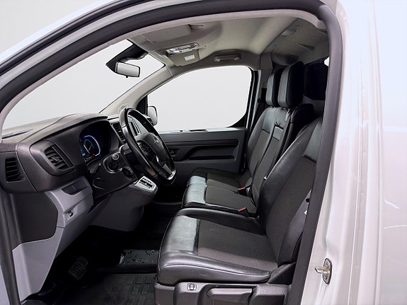 Opel Vivaro-e 12 of 16
