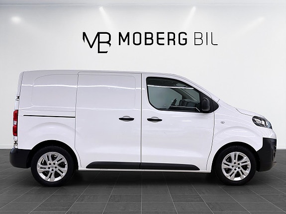 Opel Vivaro-e 5 of 16