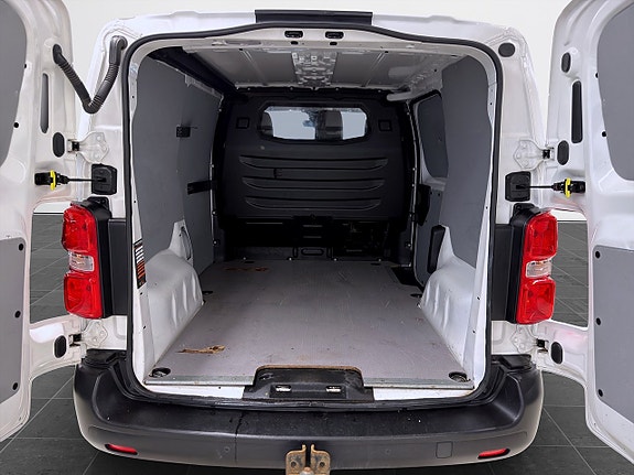 Opel Vivaro-e 10 of 16