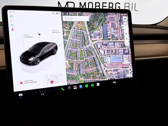 Tesla Model 3 17 of 19