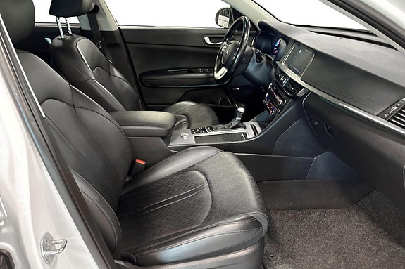 Kia Optima 14 of 28