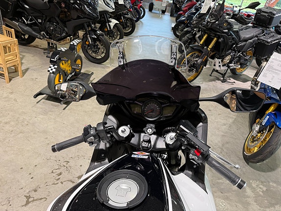 Honda VFR1200FD DCT #Endast 1970mil# 13 of 13