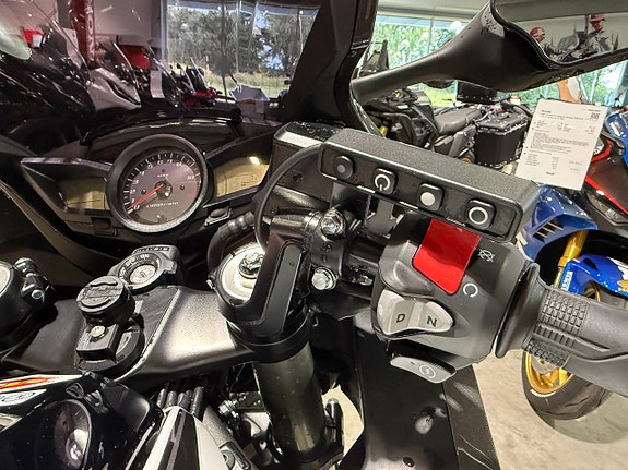 Honda VFR1200FD DCT #Endast 1970mil# 12 of 13