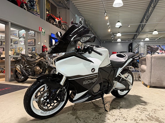 Honda VFR1200FD DCT #Endast 1970mil# 6 of 13