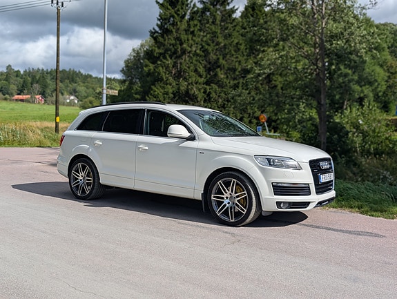 Audi Q7 7 of 10