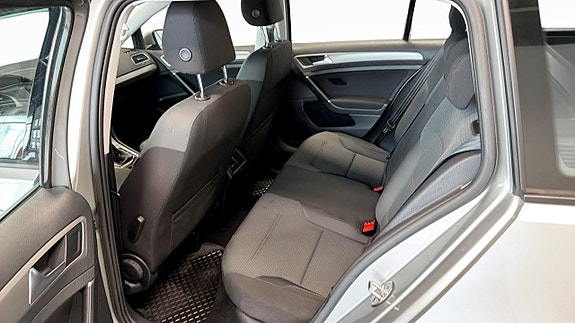 Volkswagen Golf I 6 of 9