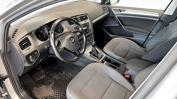 Volkswagen Golf I 7 of 9