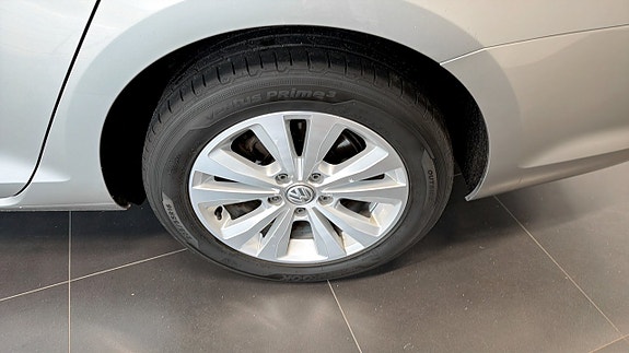 Volkswagen Golf I 5 of 9