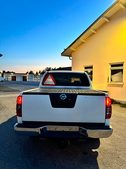 Nissan Navara 4 of 10
