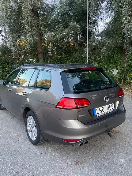 Volkswagen Golf VII 16 of 17