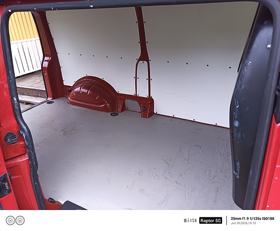 Volkswagen Transporter 9 of 14
