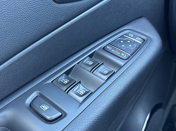 Renault Captur 18 of 21