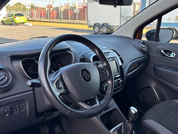 Renault Captur 8 of 21