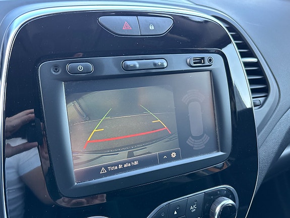 Renault Captur 14 of 21