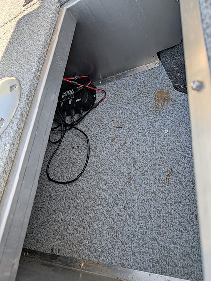 Crestliner Discovery 1650 Tiller 5 of 9