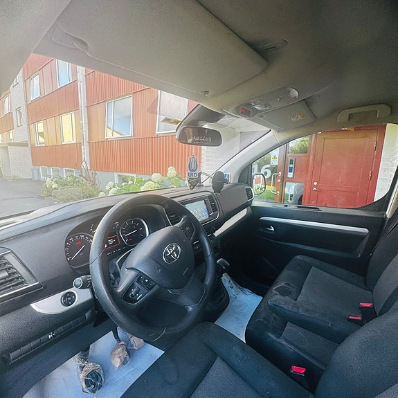 Toyota Proace Verso 5 of 6