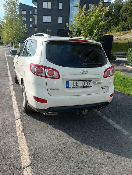 Hyundai Santa Fe 3 of 5
