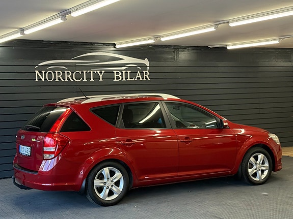 Kia Ceed 4 of 11