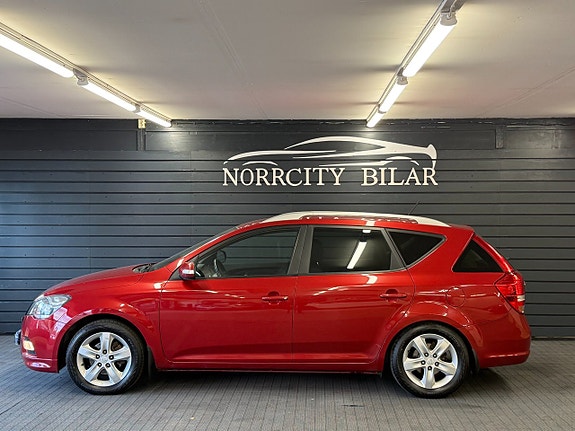 Kia Ceed 2 of 11