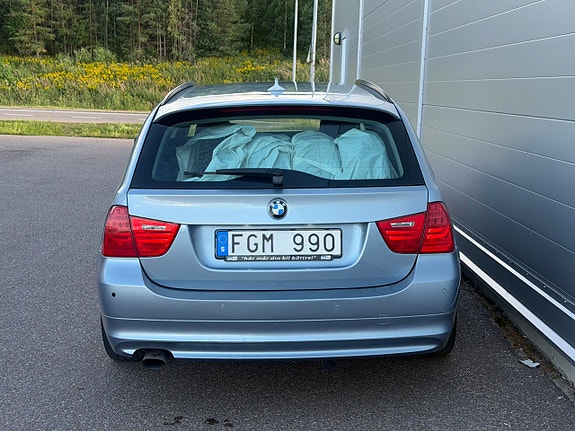 BMW 318d 5 of 10