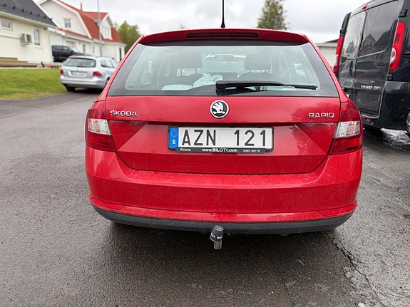 Skoda Rapid Spaceback 3 of 5