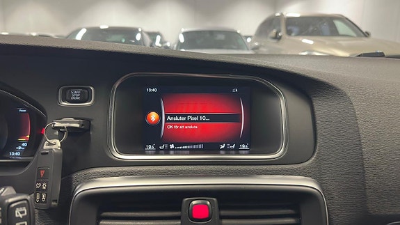 Volvo V40 23 of 28