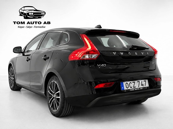 Volvo V40 3 of 28