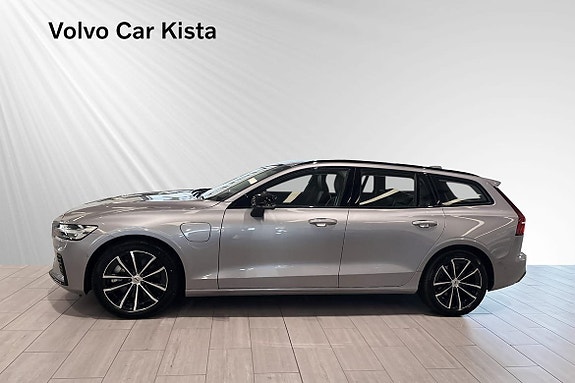 Volvo V60 3 of 30