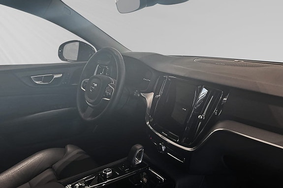 Volvo V60 10 of 30