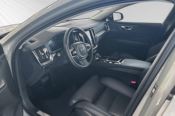 Volvo V60 7 of 30