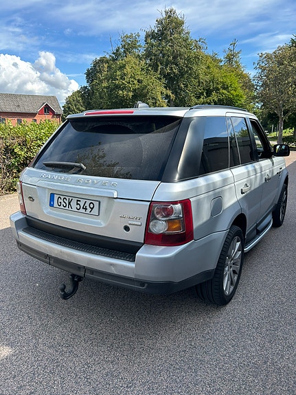 Land Rover Range Rover Sport 3 of 8