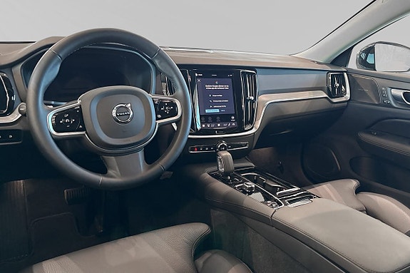 Volvo V60 8 of 30