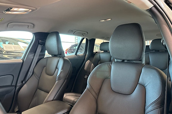 Volvo V60 18 of 30
