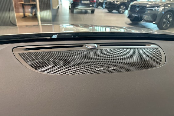 Volvo V60 24 of 30