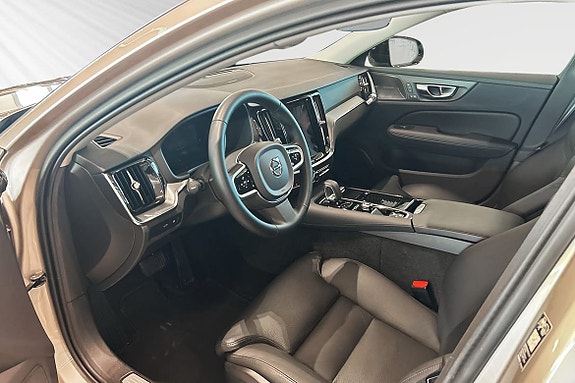 Volvo V60 7 of 30