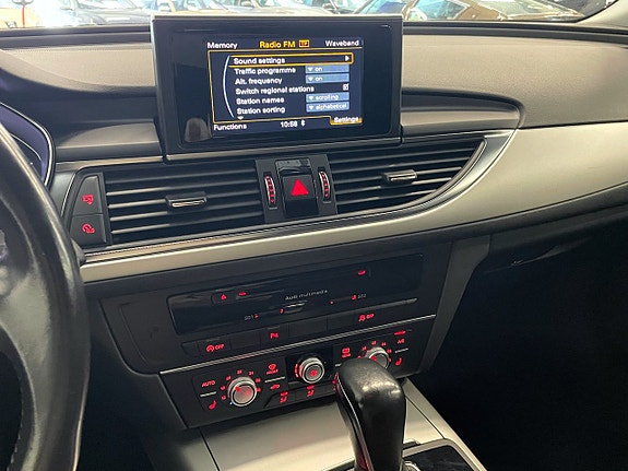 Audi A6 12 of 16